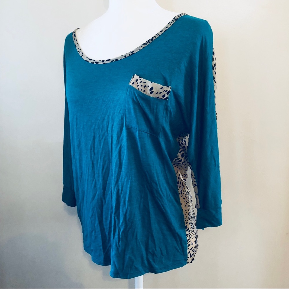 Daytrip 3/4 Sleeve Top - Picture 1 of 4